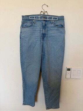 Levi's Light Blue High-Waisted Mom Jeans